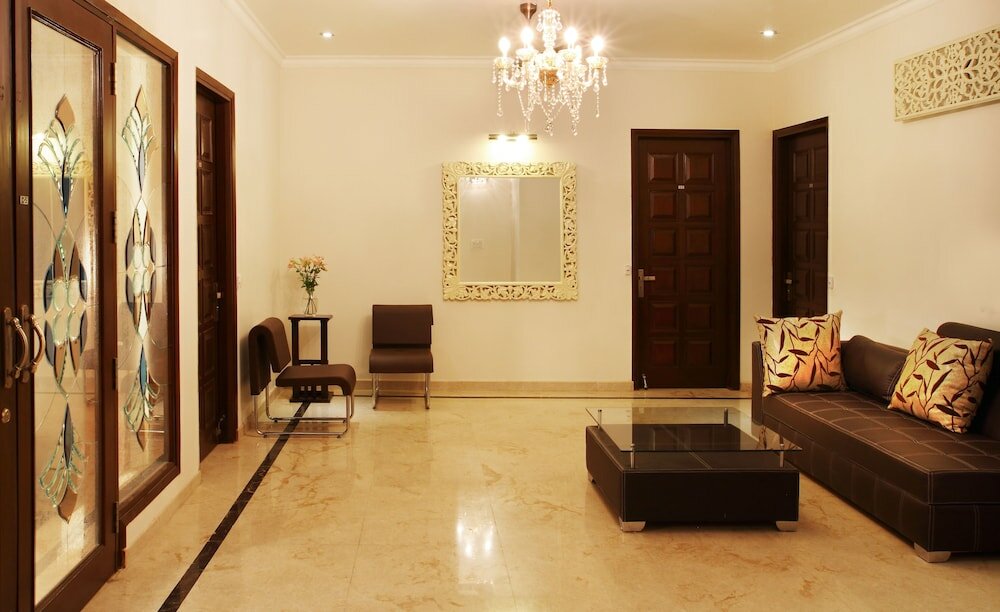 Фото Perch Arbor Suites