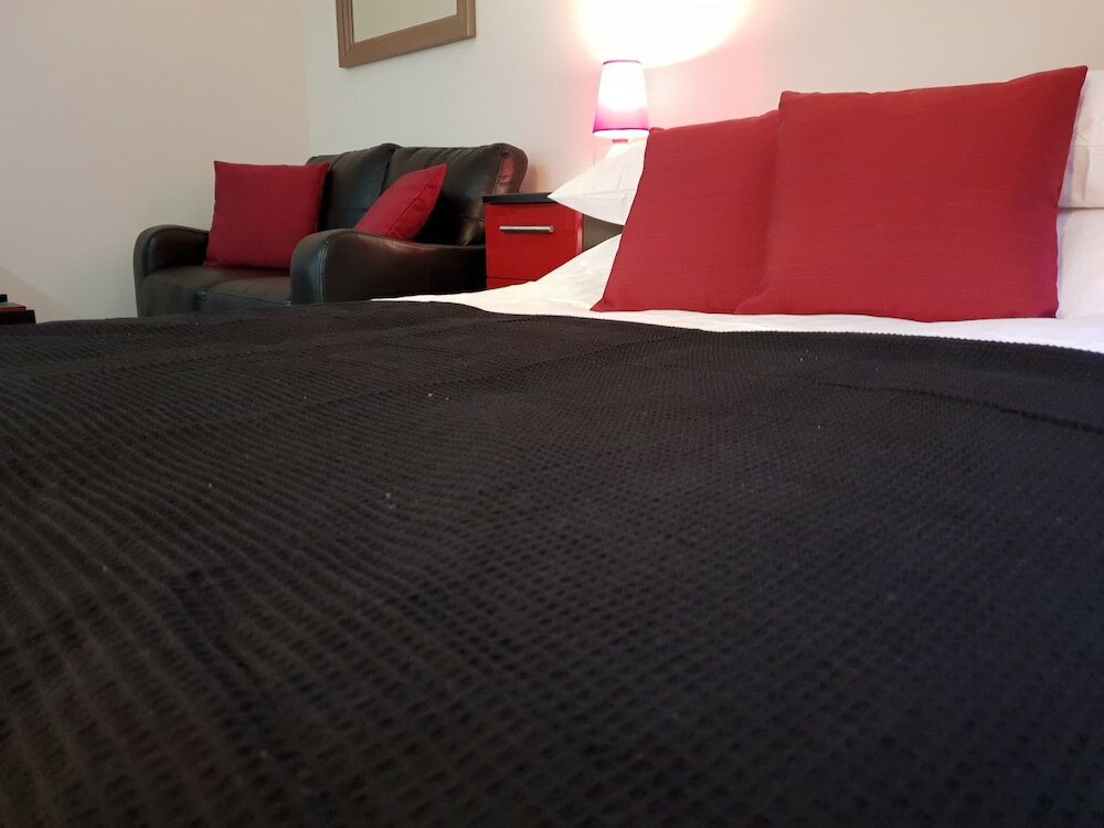 Фото The Old Bell Hotel