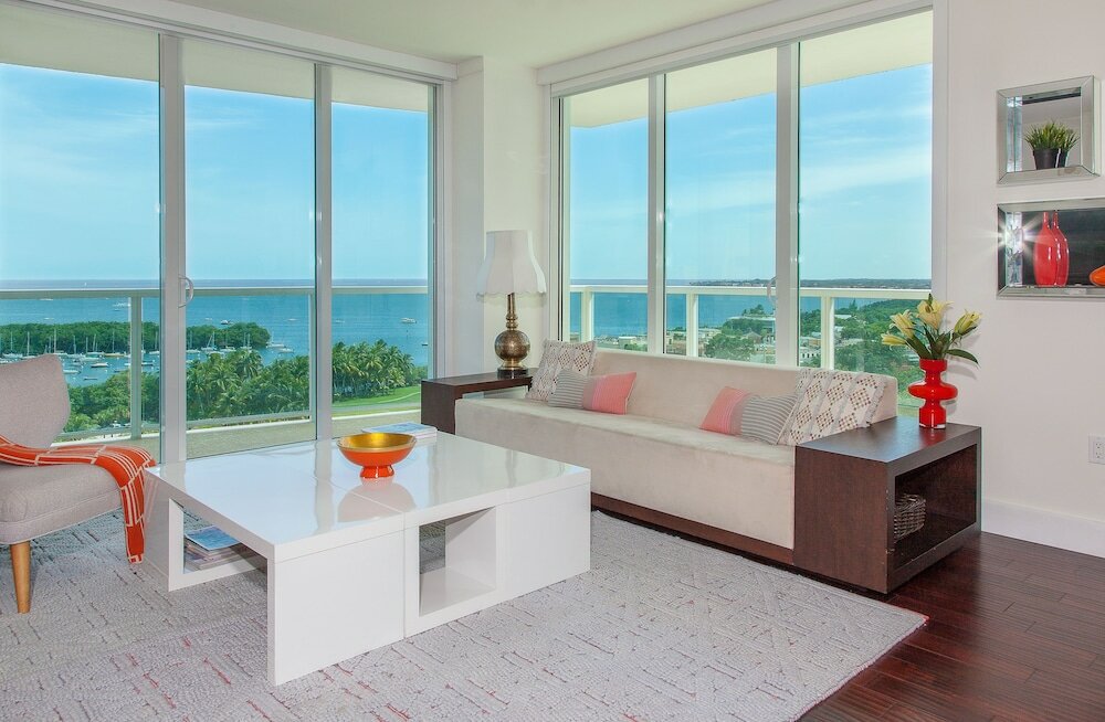 Фото Miami Vacation Rentals - Coconut Grove