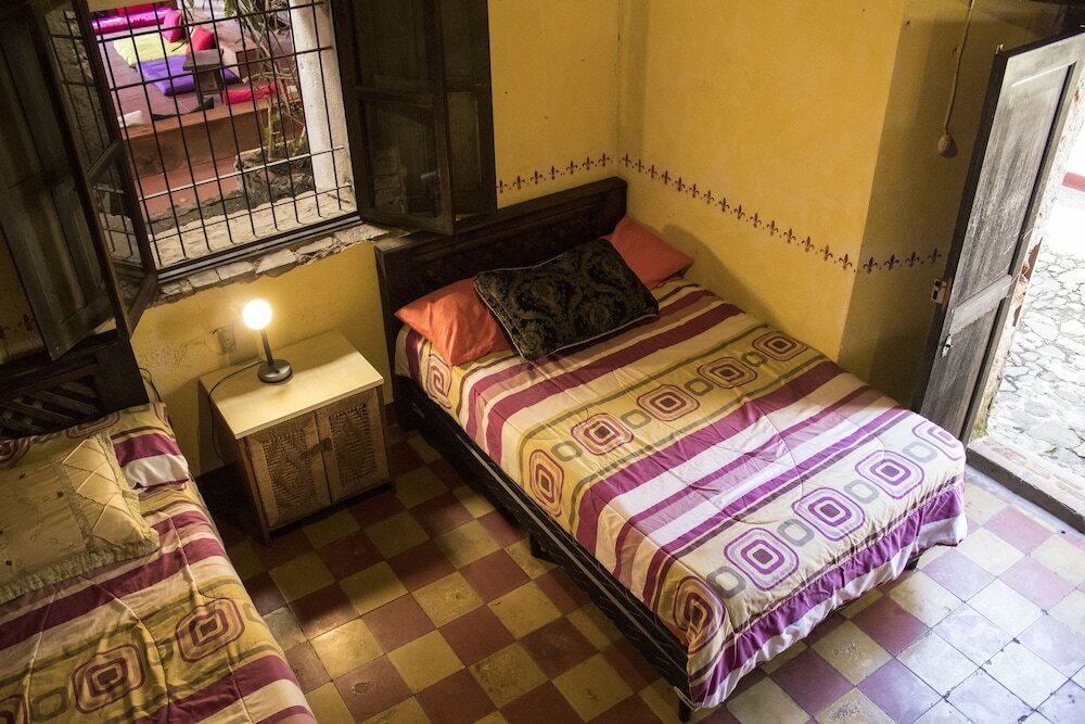 Фото Split Hostal - Hostel