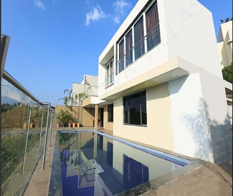 Гостиница SkyWater Villas And Lifestyle