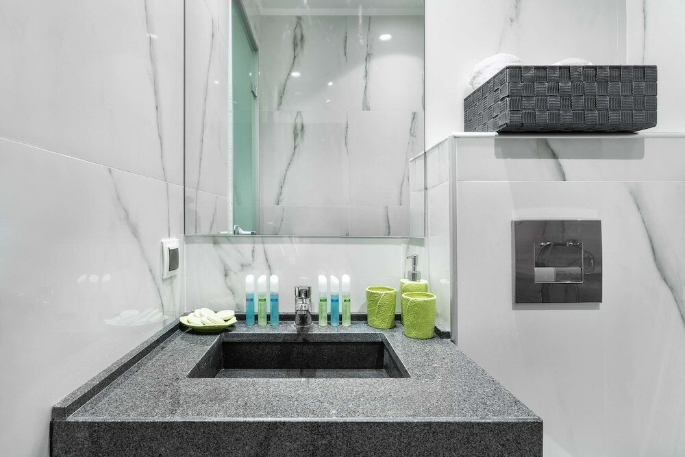 Фото Nymphes Deluxe Accommodation