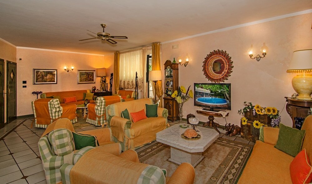 Фото Hotel Kyrton