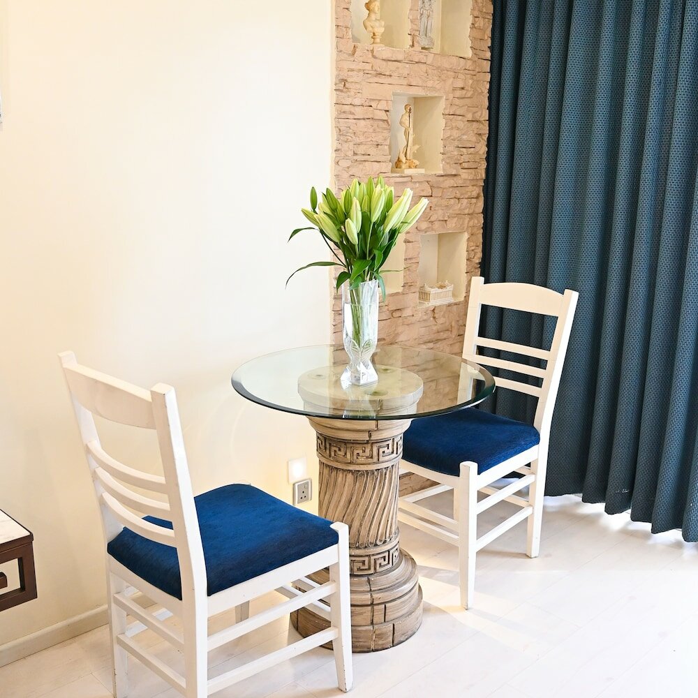 Фото The Shalimar Hotel