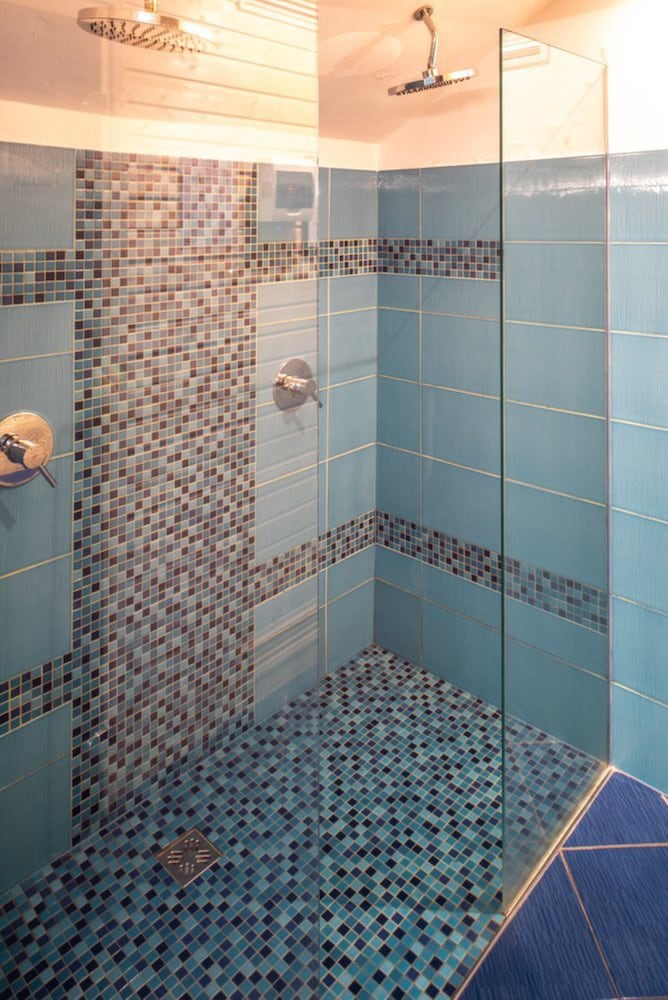 Фото Ea Embassy Prague Hotel