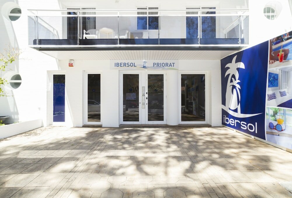 Фото Apartamentos Priorat