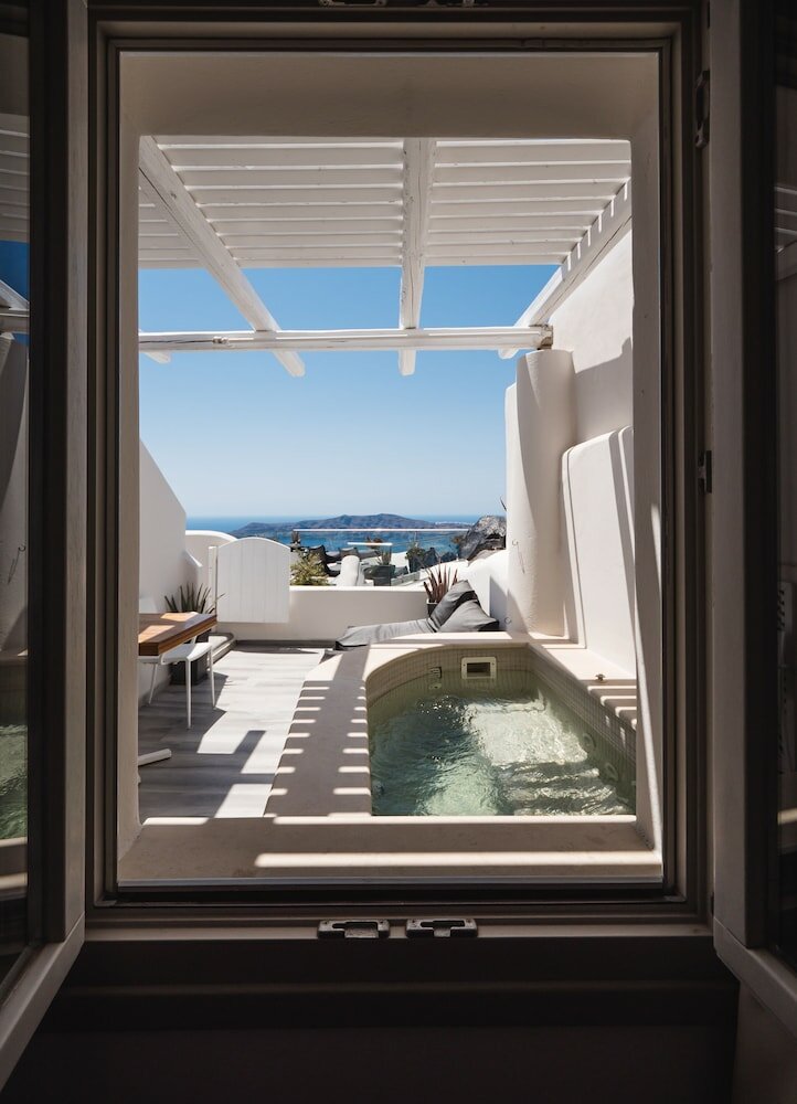 Фото Galaxy Suites & Villas