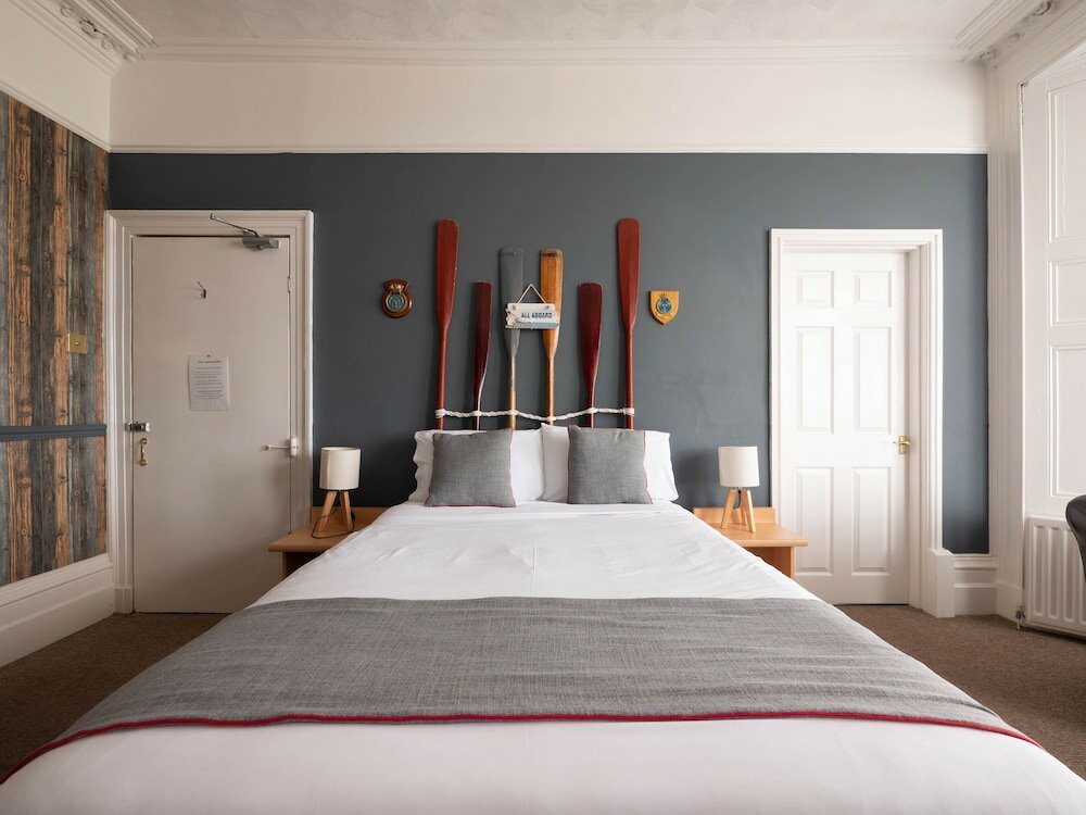 Фото Oyo Pier Hotel Rhyl