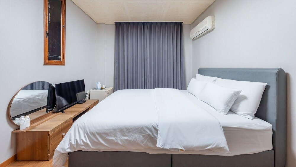 Фото Gyeongju Jang