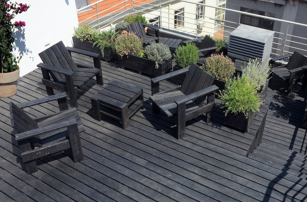 Фото The Lisbonaire Apartments