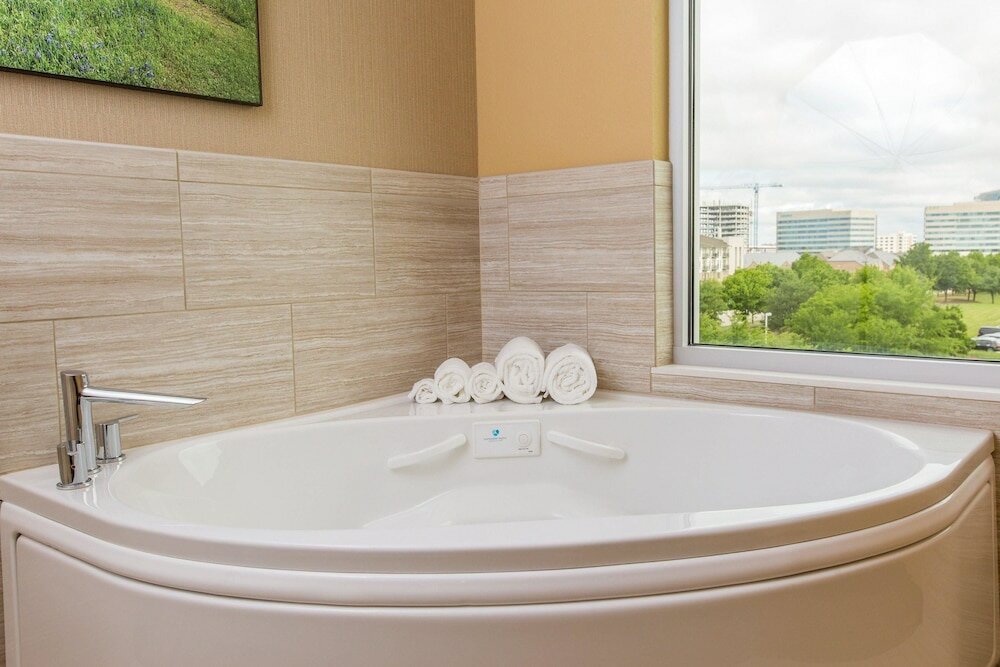 Фото Cambria Hotel Plano Frisco