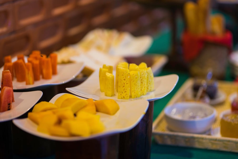 Фото La Residence WatBo Hotel