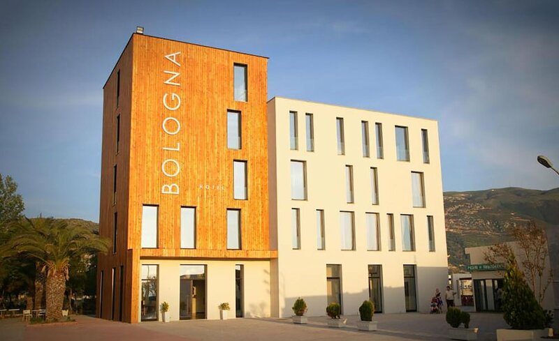 Гостиница Hotel Bologna во Влёре