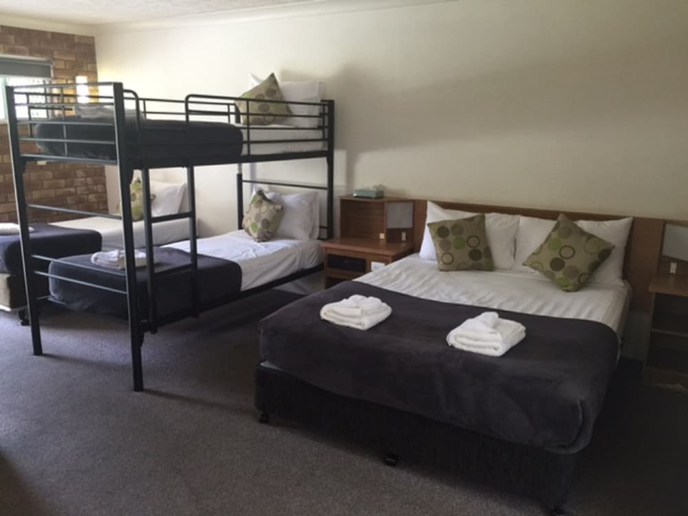 Фото Coomera Motor Inn