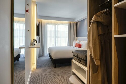 Гостиница Holiday Inn Express Antwerp - City Centre в Антверпене