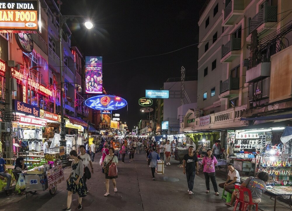 Фото Maitria Mode Sukhumvit 15 Bangkok