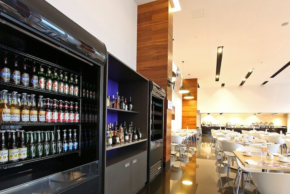 Фото Fiesta Inn Merida