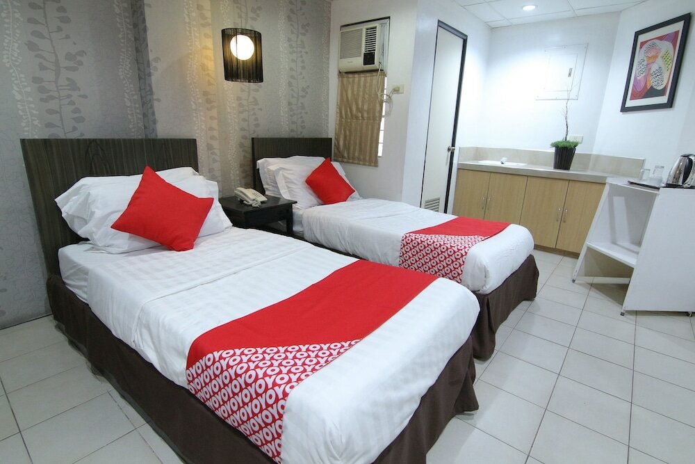 Фото OYO 107 Orange Nest Hotel