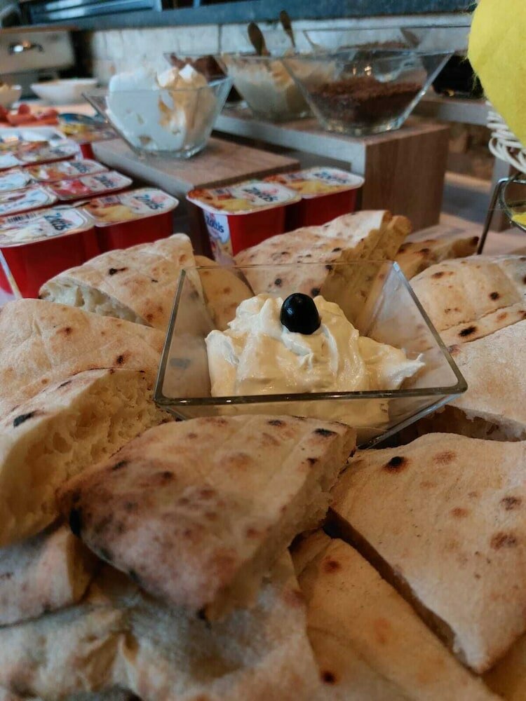 Фото Hotel Bistrik City Center