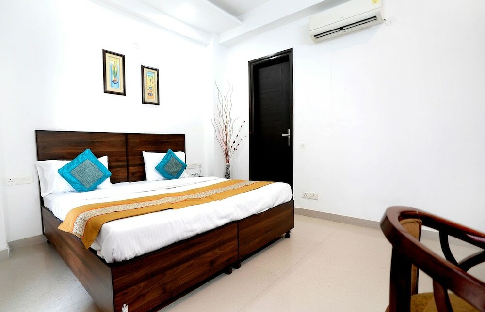 Фото Gupta Residency