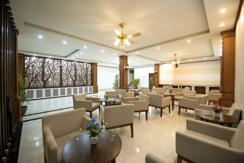 Фото Vang Vieng Freedom Star Hotel