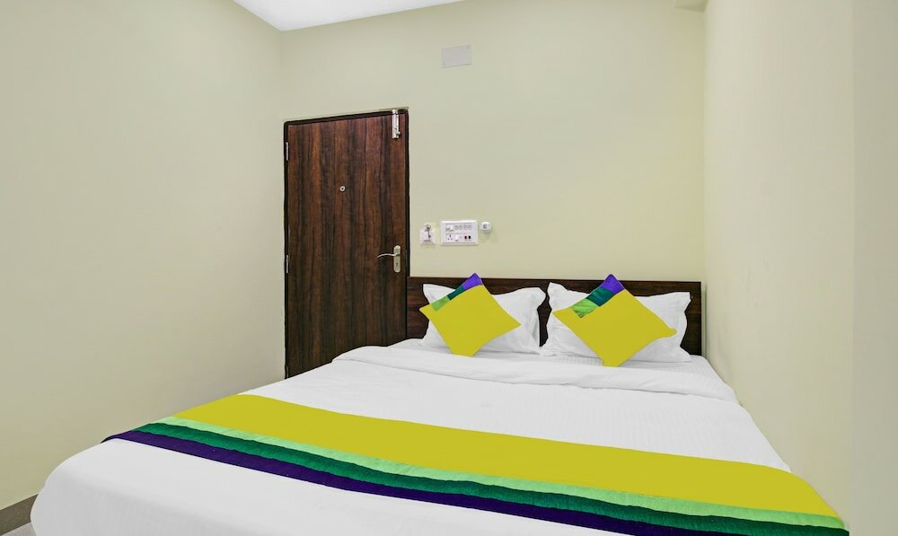 Фото Treebo Tryst Tahoora International