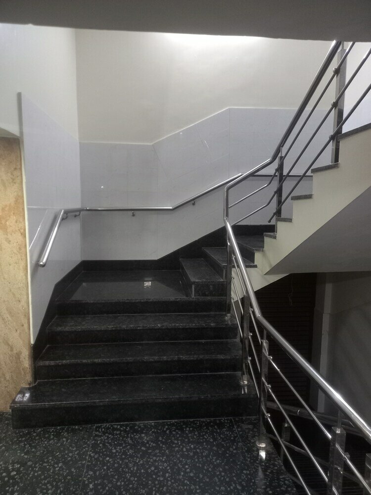 Фото Sri Manis Residency