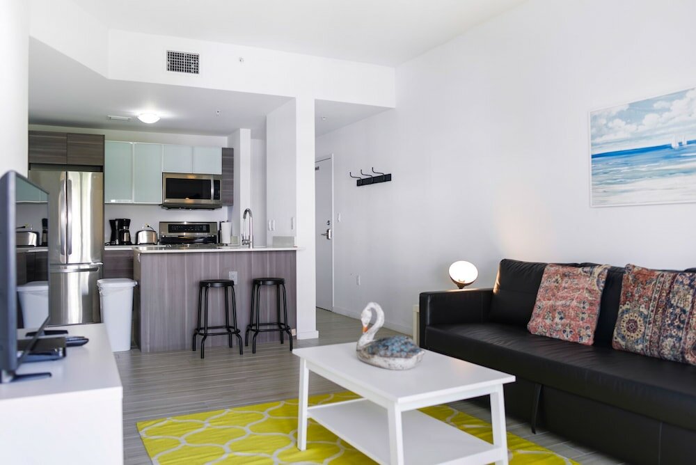 Фото Wynwood 1br Condo w Free Parking