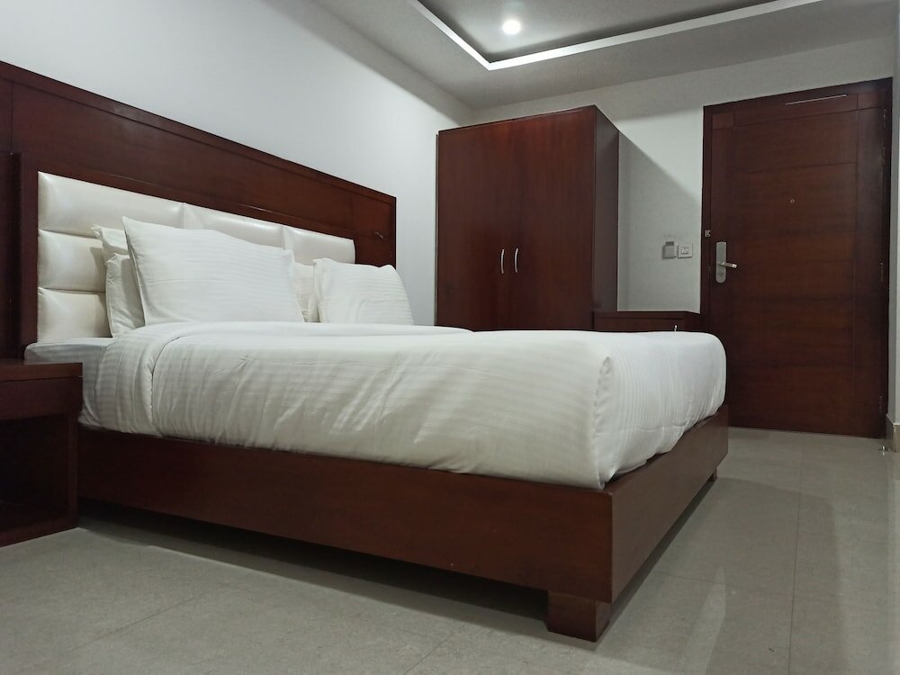 Фото Hotel Autumn Crocus - A Boutique Hotel