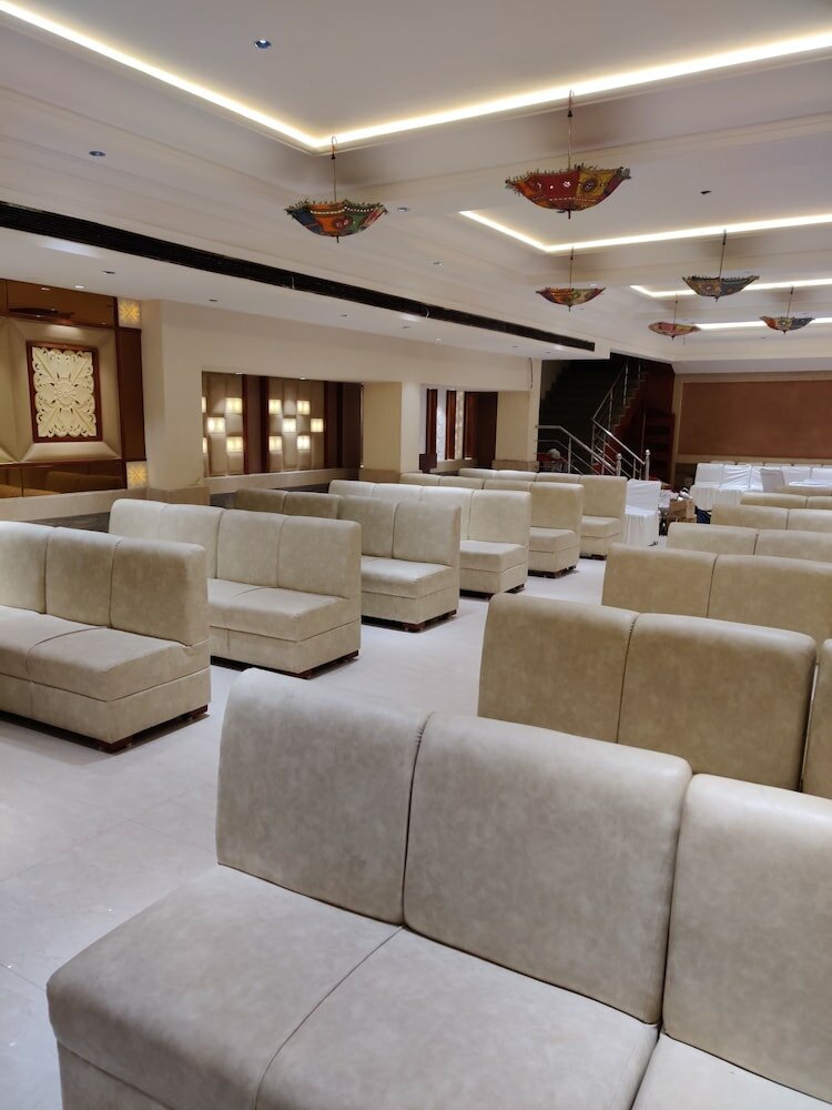 Фото Hotel Yatrik