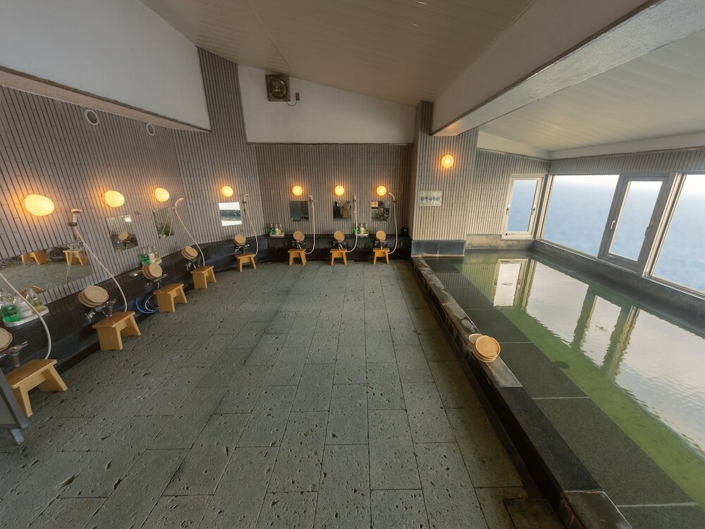 Фото Atagawaonsen Blue Ocean