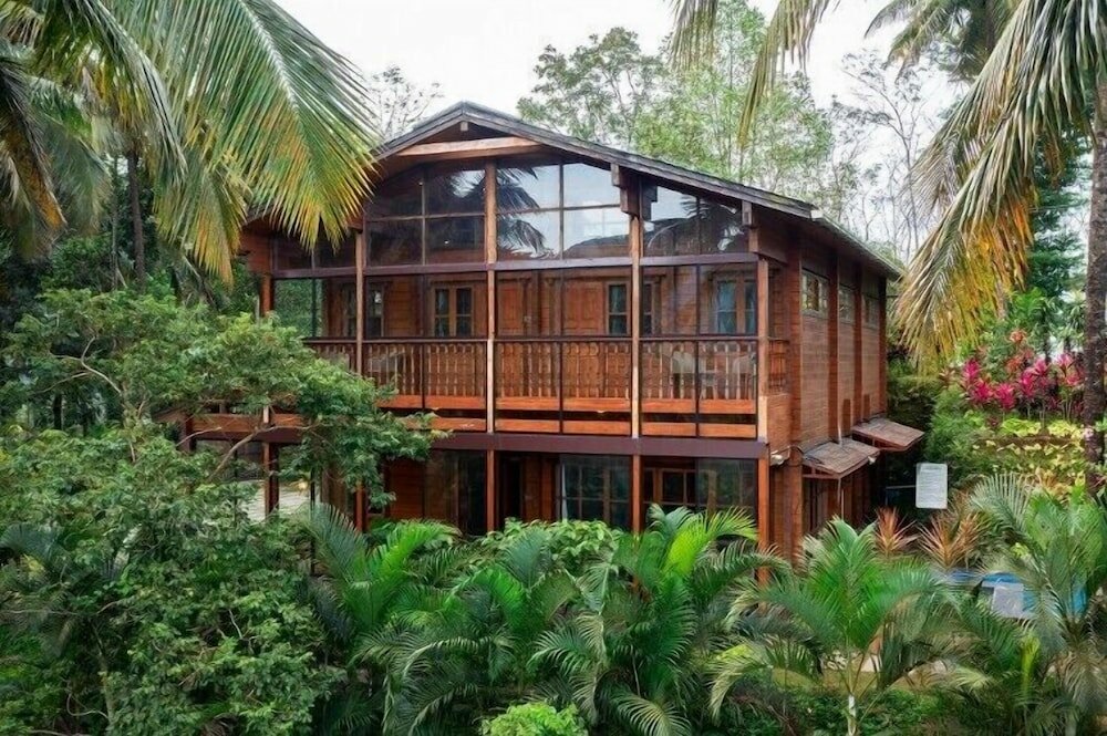 Фото Ama Stays & Trails Heliconia Villa, Wayanad