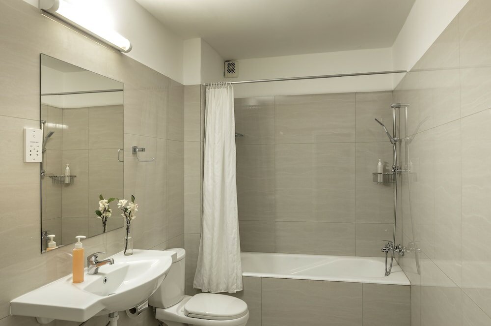 Фото Mia Hotel Apartment