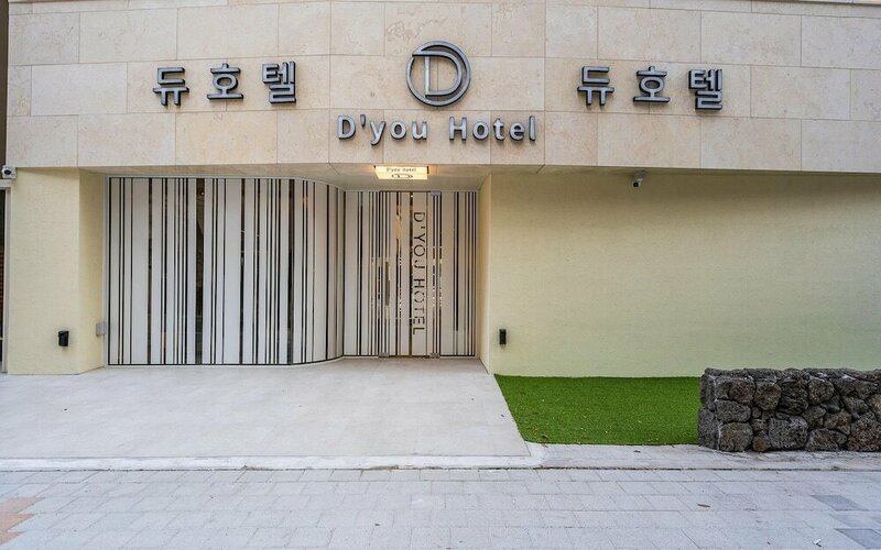 Гостиница Gwangju Sangmu Hotel D'you Hotel в Кванджу
