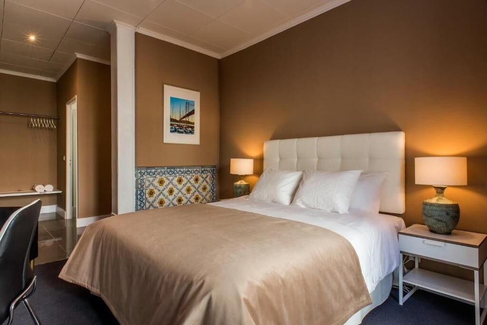 Фото Ph Downtown Suites