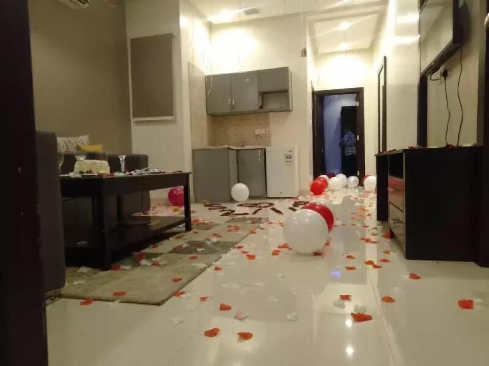 Фото In Maz Aparthotel