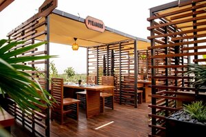 Гостиница Bel Air Crest