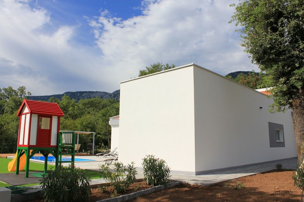 Фото Holiday House Lovric