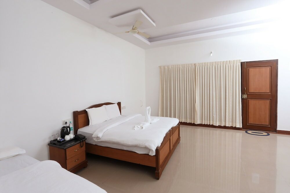 Фото Holiday Valley Nature Resorts