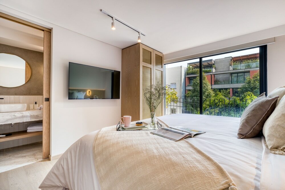 Фото Uliv Poe 240