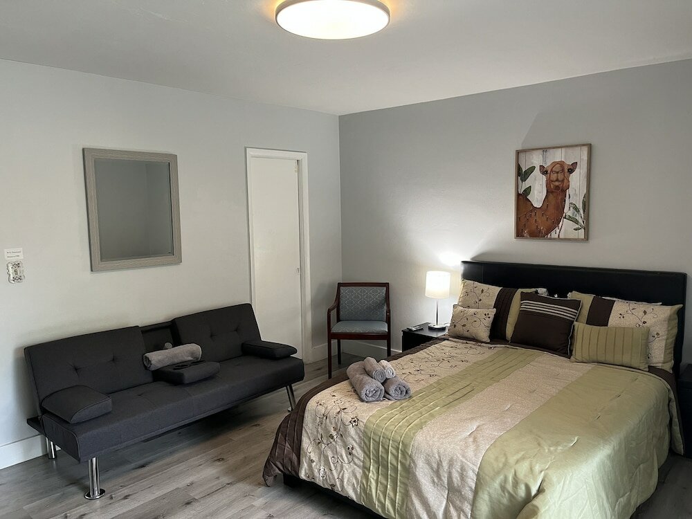 Фото Luxurious & Spacious Townhouse 6 Miles From Beach