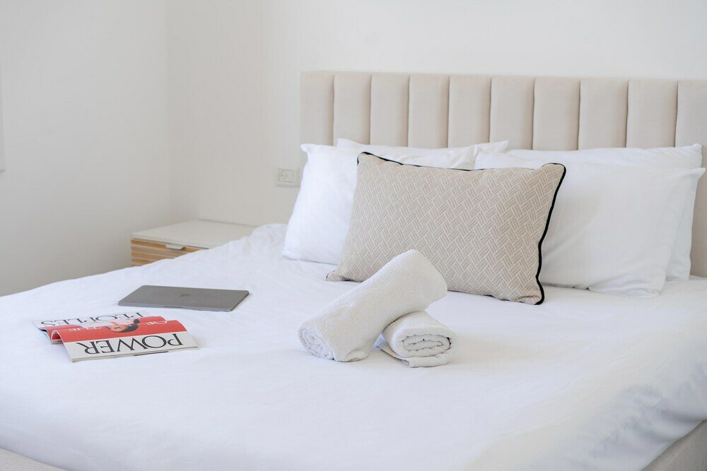 Фото Carmel Beach House by Berry Stays