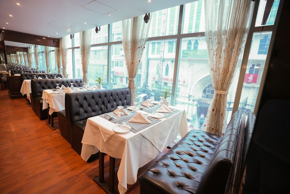 Фото Hotel Sarina