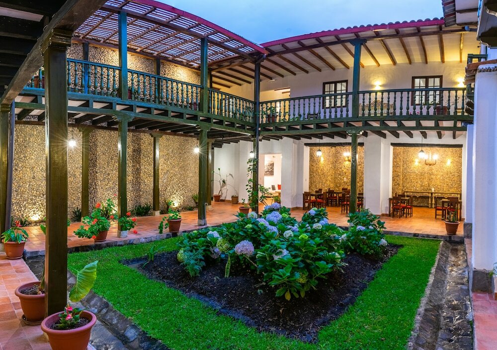 Фото La Xalca Hotel