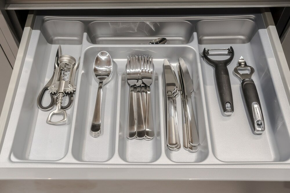 Фото Your Apartment Milton Keynes