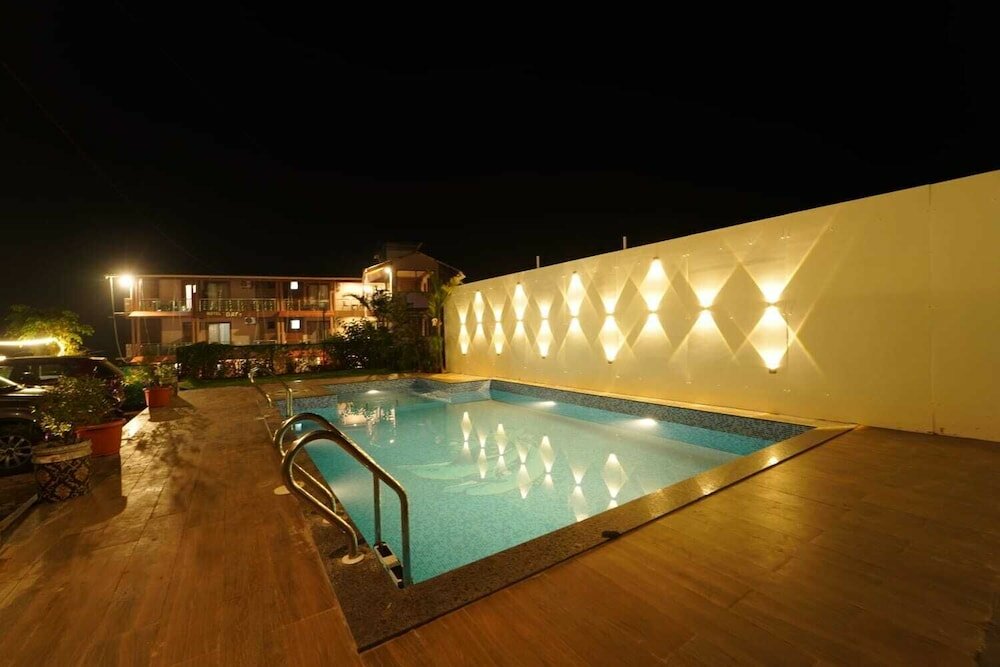 Фото Treebo Trend Kuber Palace