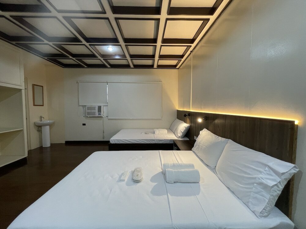 Фото 1888 Staycation Inn by Cocotel