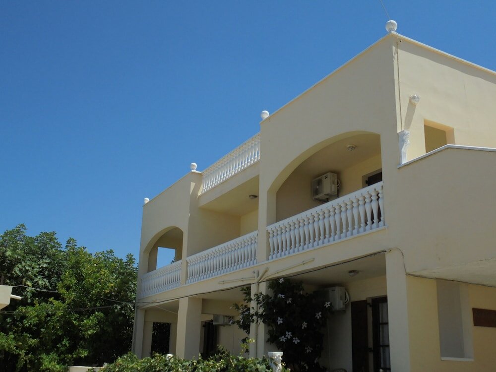 Фото Kokkinakis Apartments