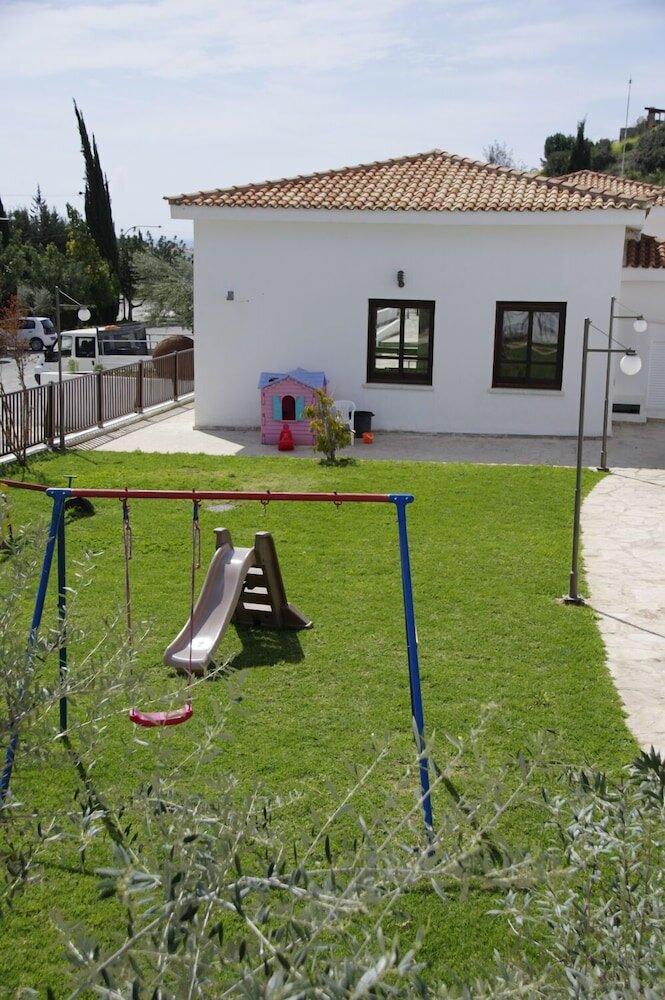 Фото Hylatio Tourist Village