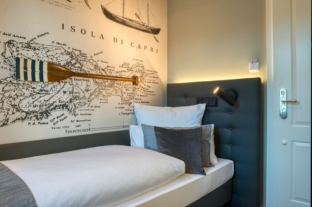 Фото Boutique 053 Hamburg Main Station